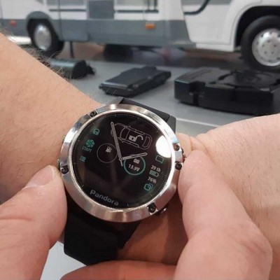 Автомобільний смарт-годинник Pandora Watch2